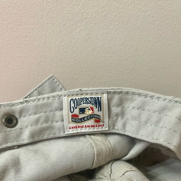 Gray LA Hat - Picture 3 of 5